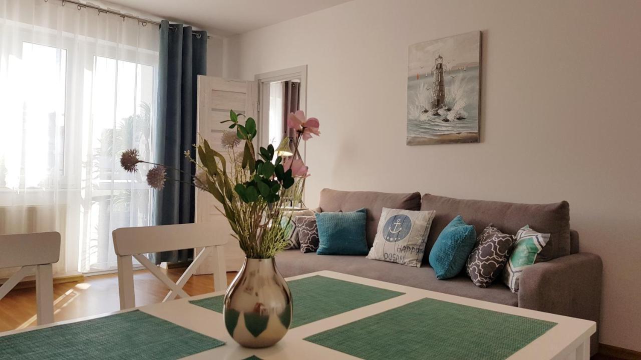 Apartament Z Garazem W Kolobrzegu Apartment Bagian luar foto