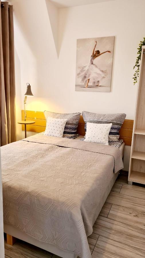 Apartament Z Garazem W Kolobrzegu Apartment Bagian luar foto