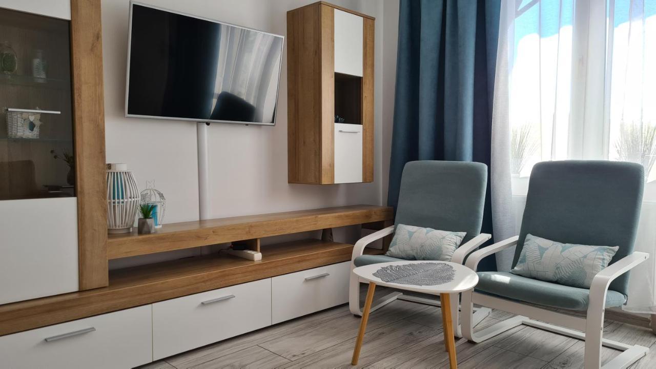 Apartament Z Garazem W Kolobrzegu Apartment Bagian luar foto